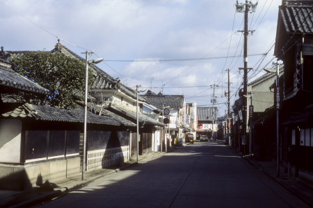 三日市通りと旧神辺本陣