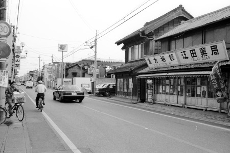 上仲町の町並み