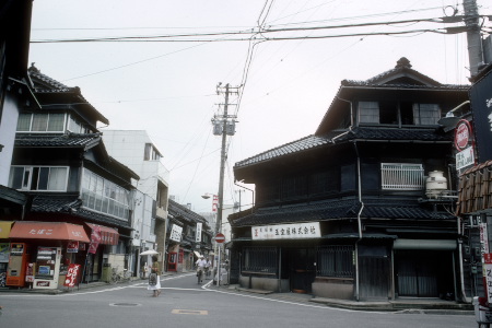 本町