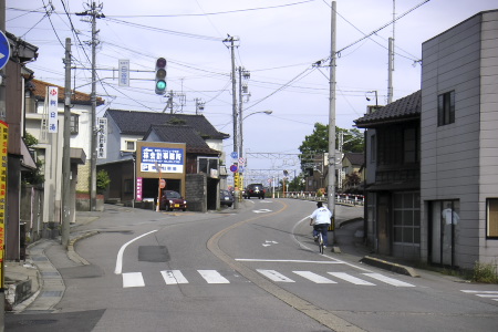 白金町交差点