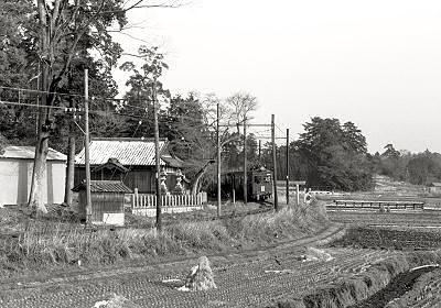 楚原・上笠田間