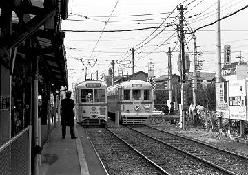 町屋駅前