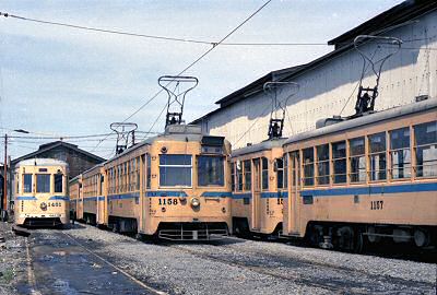 滝頭車庫にて