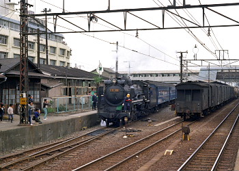 八王子駅