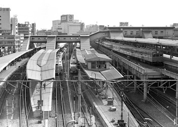 上野駅北側