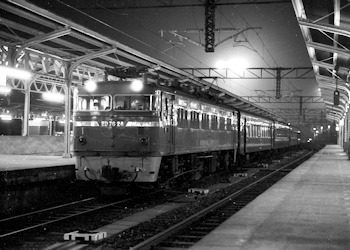 門司駅の急行桜島・高千穂