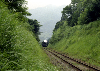 高森線阿蘇下田駅付近