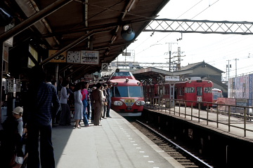 名鉄 新一宮駅