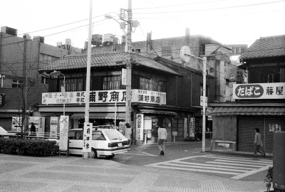 赤羽駅西口の正面