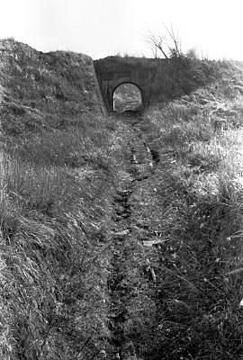 鴨生付近の炭鉱跡